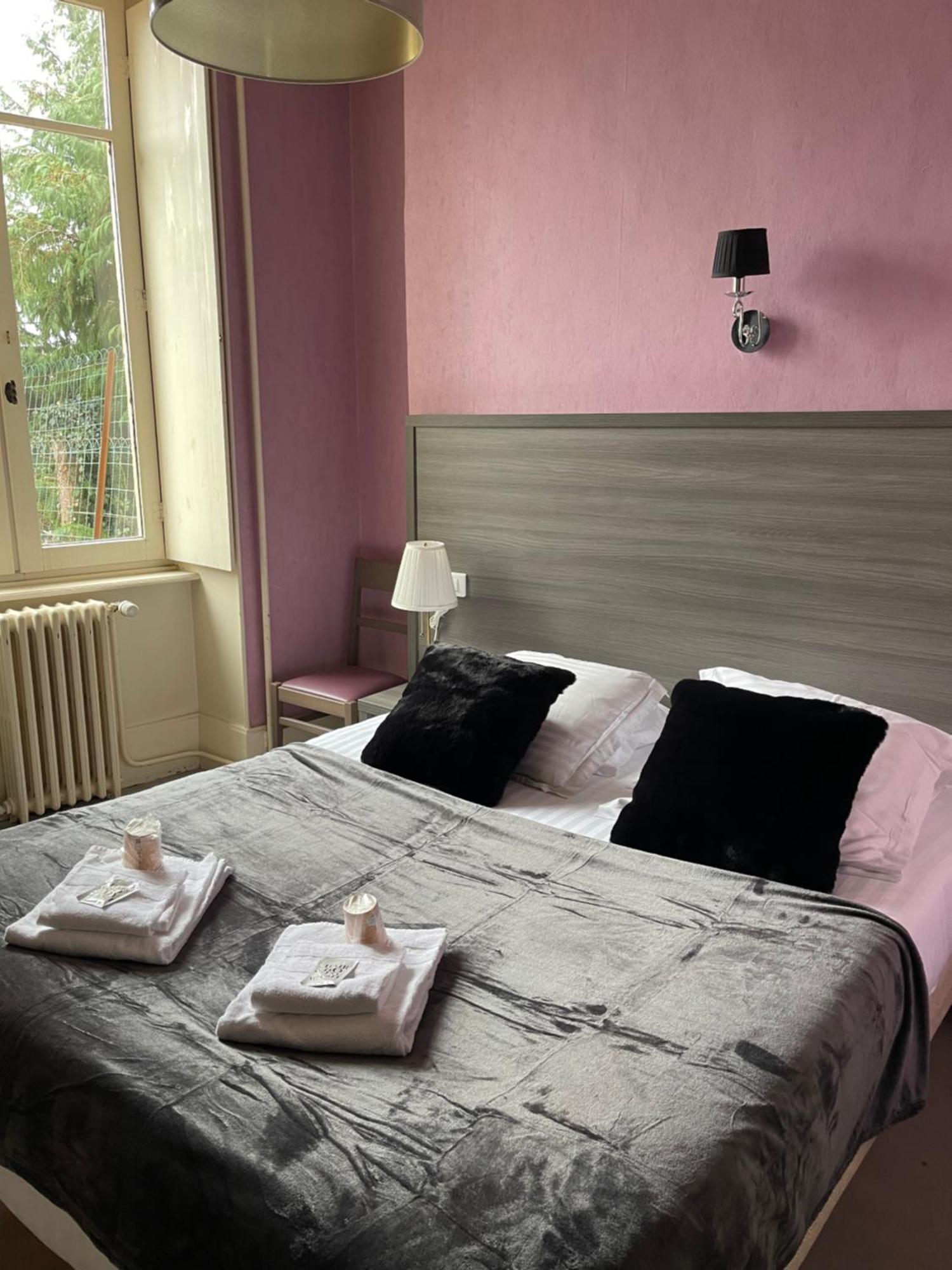 Hotel Du Commerce Semur-en-Auxois Ngoại thất bức ảnh
